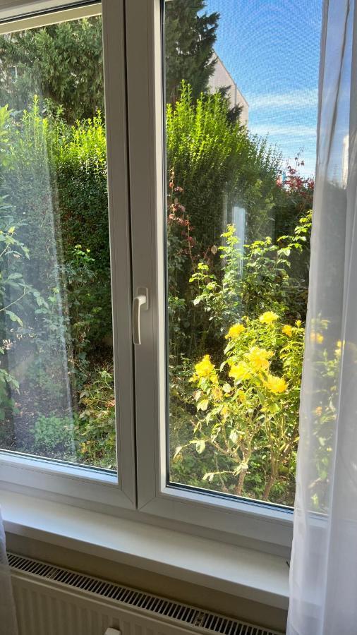 Apartment Centrally Located In The Rhine-Main Area Riedstadt Exteriör bild